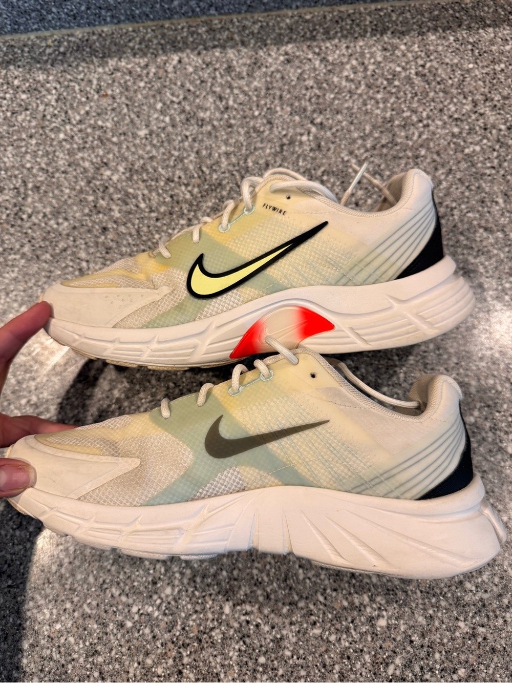 Nike summit white Alphina 5000 sneakers- Size 9.5